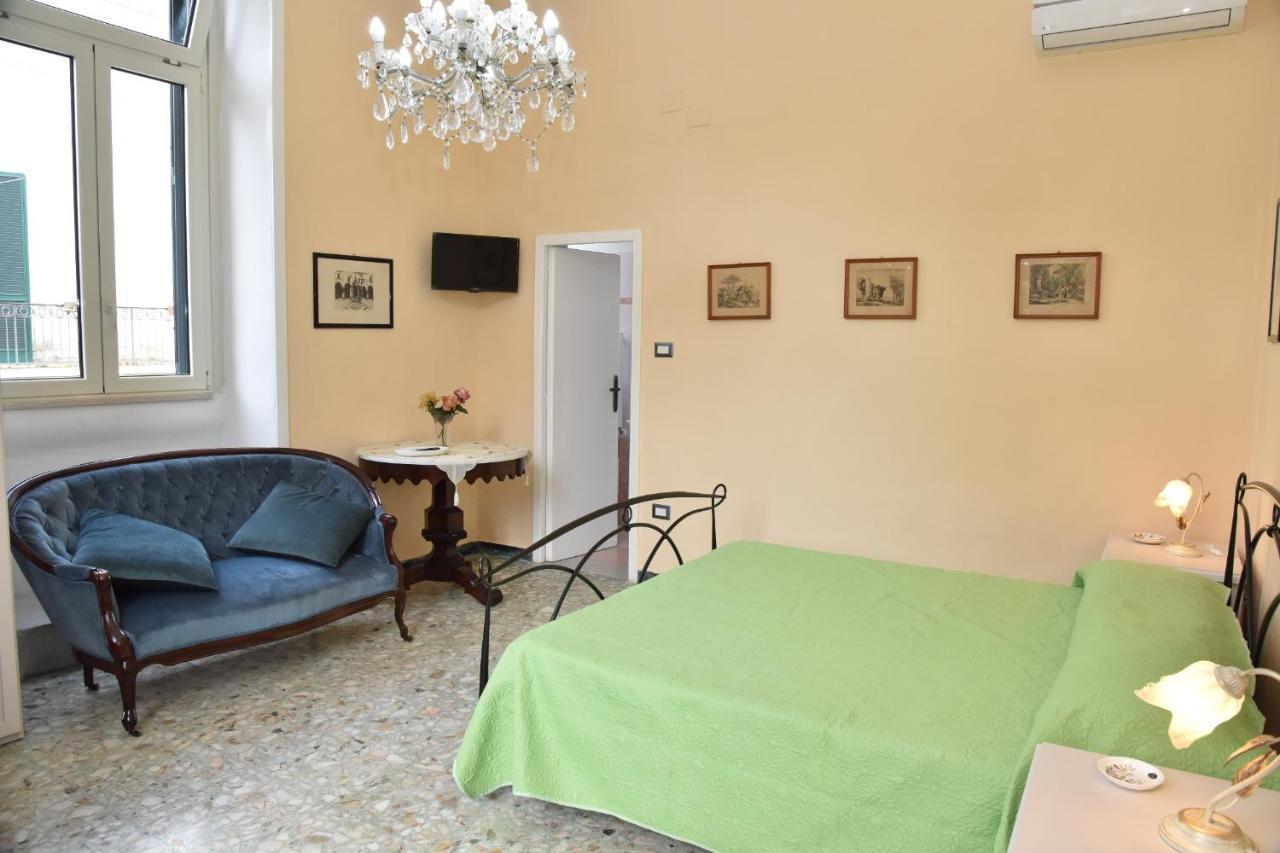 Rosaria Suite & Rooms Lecce Exterior photo